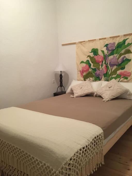 Agradable Casa Rural Con Suelos De Madera Санта-Олалья-дель-Кала Экстерьер фото