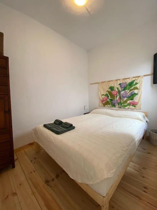 Agradable Casa Rural Con Suelos De Madera Санта-Олалья-дель-Кала Экстерьер фото