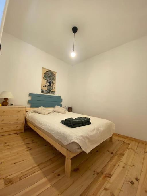 Agradable Casa Rural Con Suelos De Madera Санта-Олалья-дель-Кала Экстерьер фото
