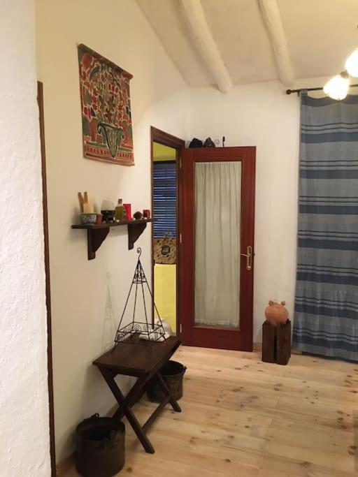 Agradable Casa Rural Con Suelos De Madera Санта-Олалья-дель-Кала Экстерьер фото